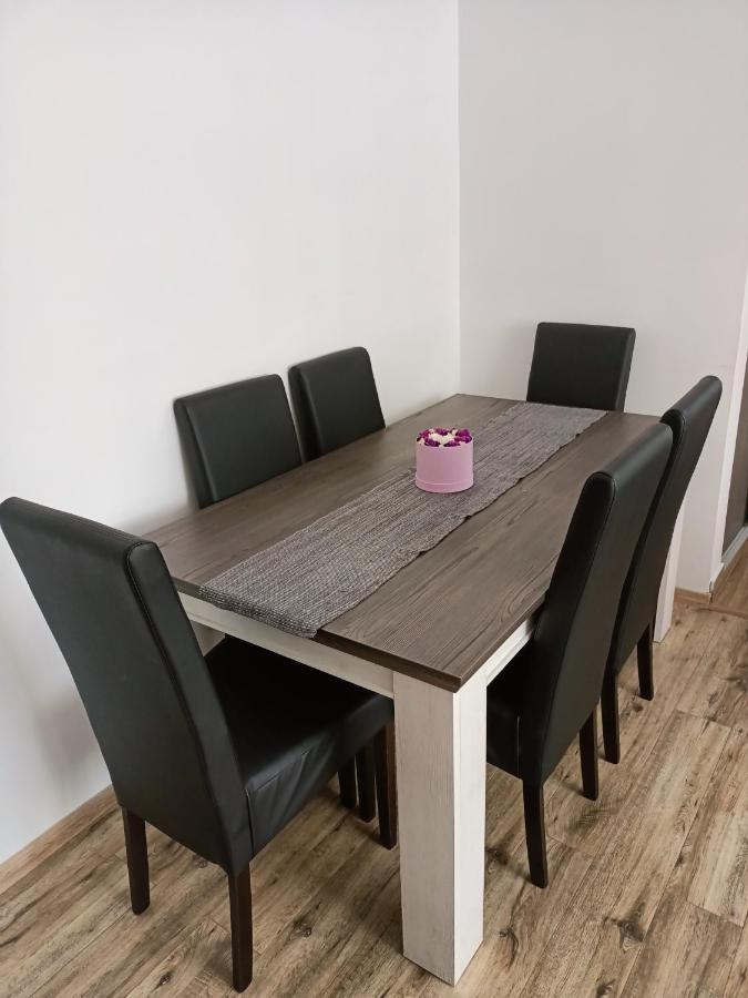 Ferienwohnung Apartament Ada Hermannstadt Exterior foto